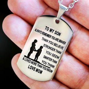 Meet your Posher, Mari